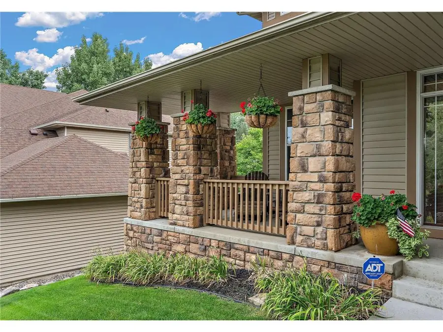 10742 Maple Boulevard, Woodbury, MN 55129 - #3