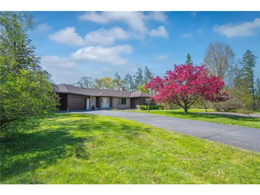220 W Lower Pine Lake Court, Star Prairie, WI 54026 - #2