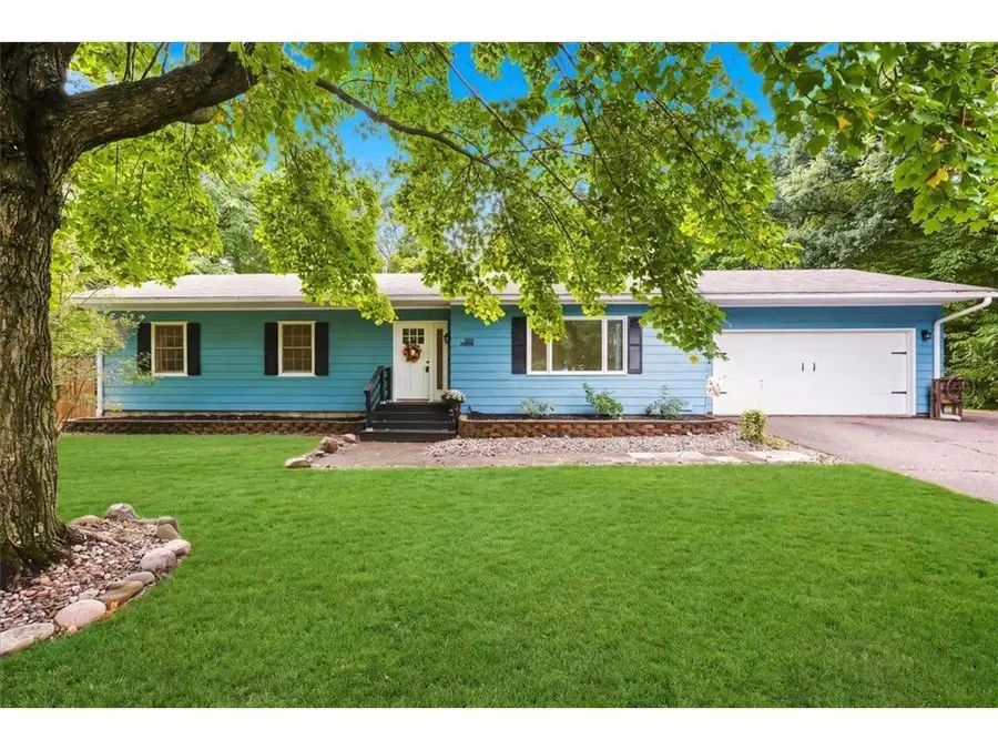 359 Briar Lane, Taylors Falls, MN 55084 - #2