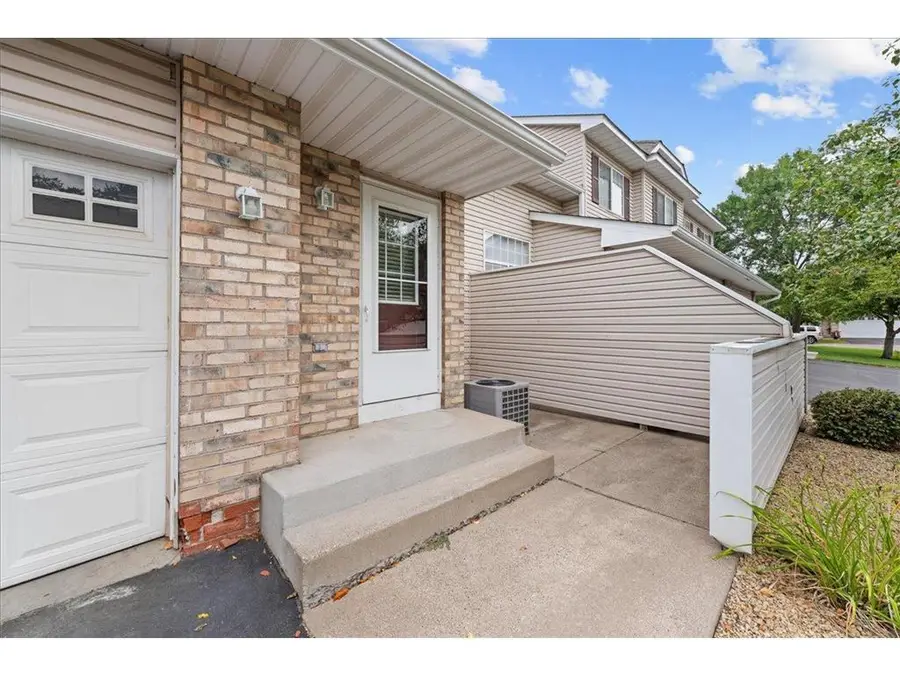 617 Grandview Way, Hudson, WI 54016 - #3