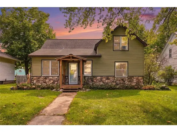 121 W Race Avenue, Elmwood, WI 54740