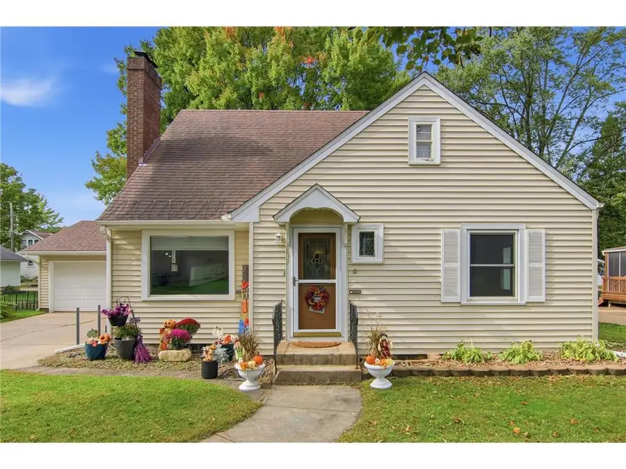 837 Hopwood Avenue, Menomonie, WI 54751 - #2