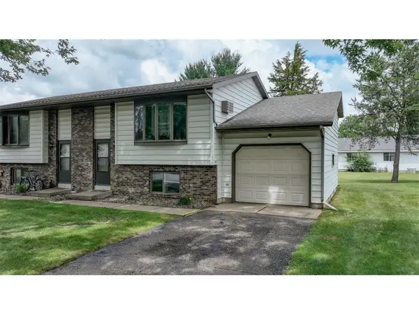 816-818 Dorbe Street, Eau Claire, WI 54701