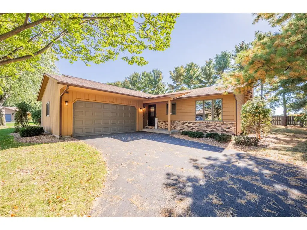 3379 Southgate Court #B, Eau Claire, WI 54701 - #1