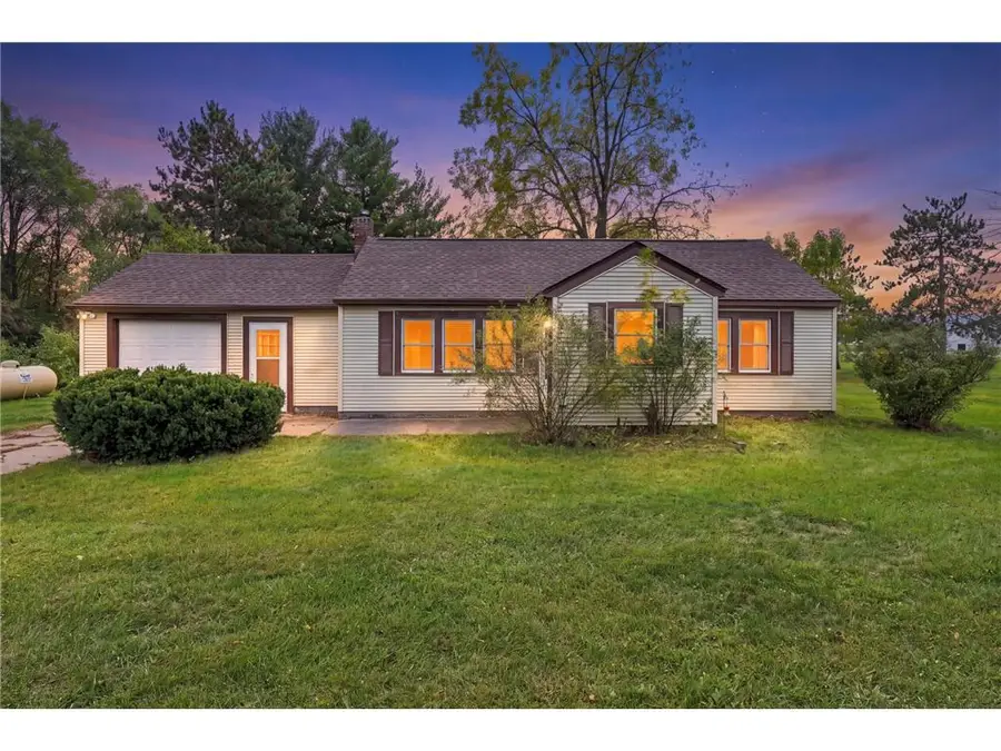 205 W South Avenue, Chippewa Falls, WI 54729 - #2