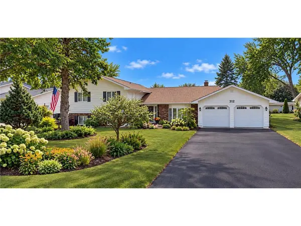 312 W Pine Street, Roberts, WI 54023