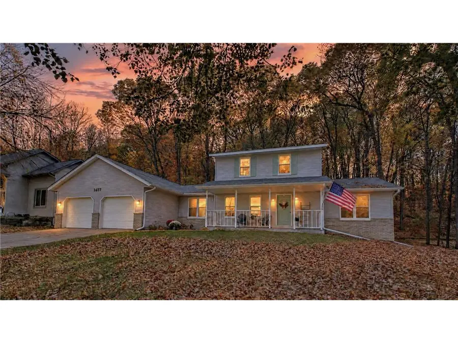 3657 Oak Hill Place, Eau Claire, WI 54703 - #3