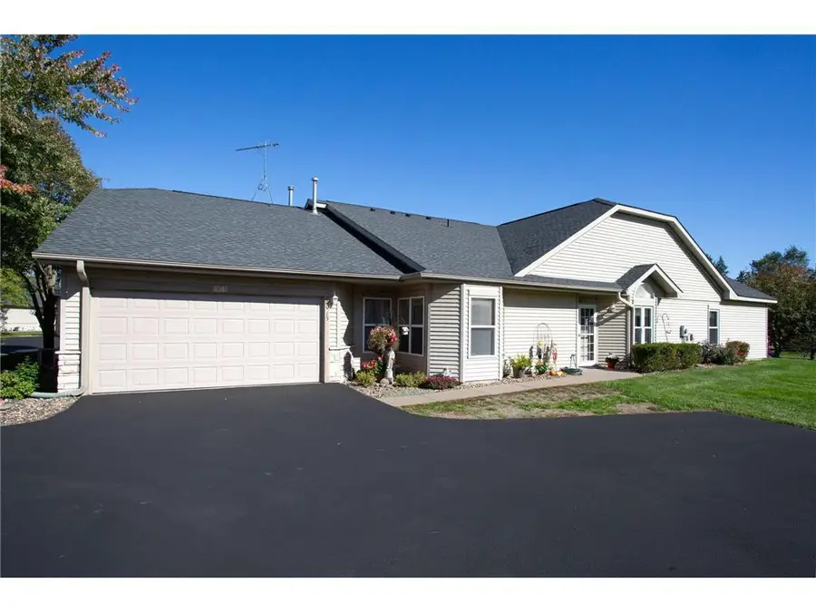 700 Leroy Lane #15, River Falls, WI 54022 - #2