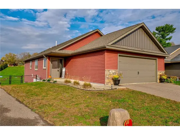 870 Brentwood Circle, River Falls, WI 54022