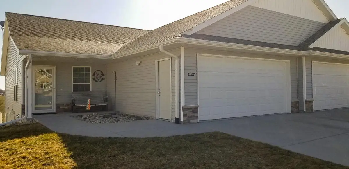 1207 Cody Parkway, Platteville, WI 53818 - #1