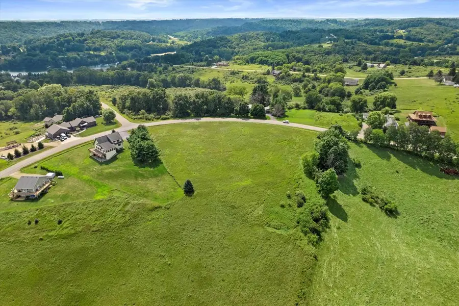 1254 Clubhouse Drive, La Valle Town, WI 53941 - Image #3