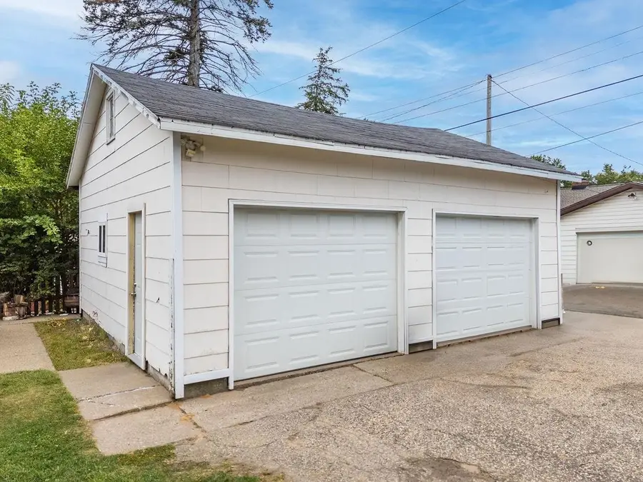 435 8th Street, Baraboo, WI 53913 - Image #3