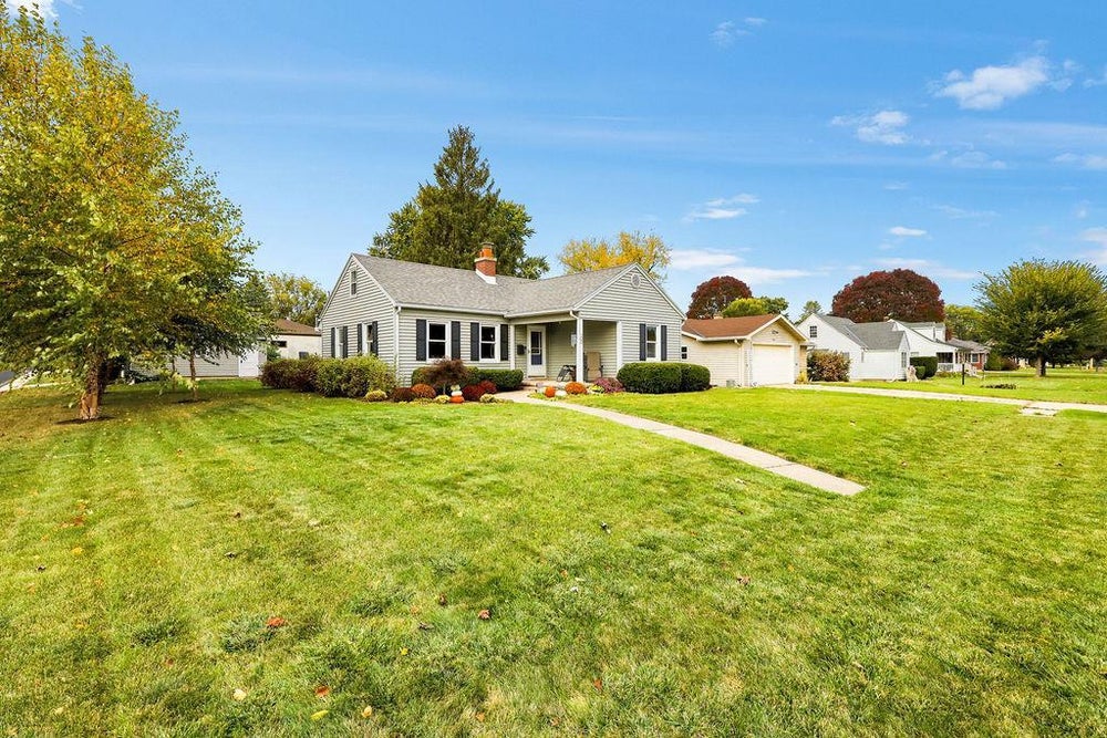 200 N Marietta Street, Verona, WI 53593 BHGRE