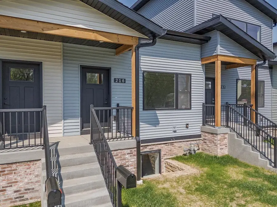 216 S Dewey Avenue, Reedsburg, WI 53959 - #2