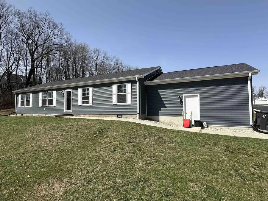 N114W21077 Briarwood Lane, Germantown, WI 53022 - Image #3