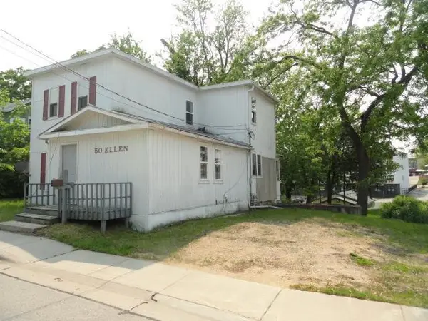 50 Ellen St, Platteville, WI 53818