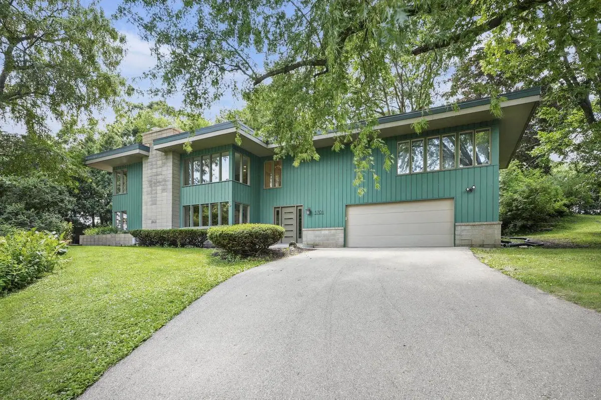 5701 Cove Circle, Monona, WI 53716 - Image #1