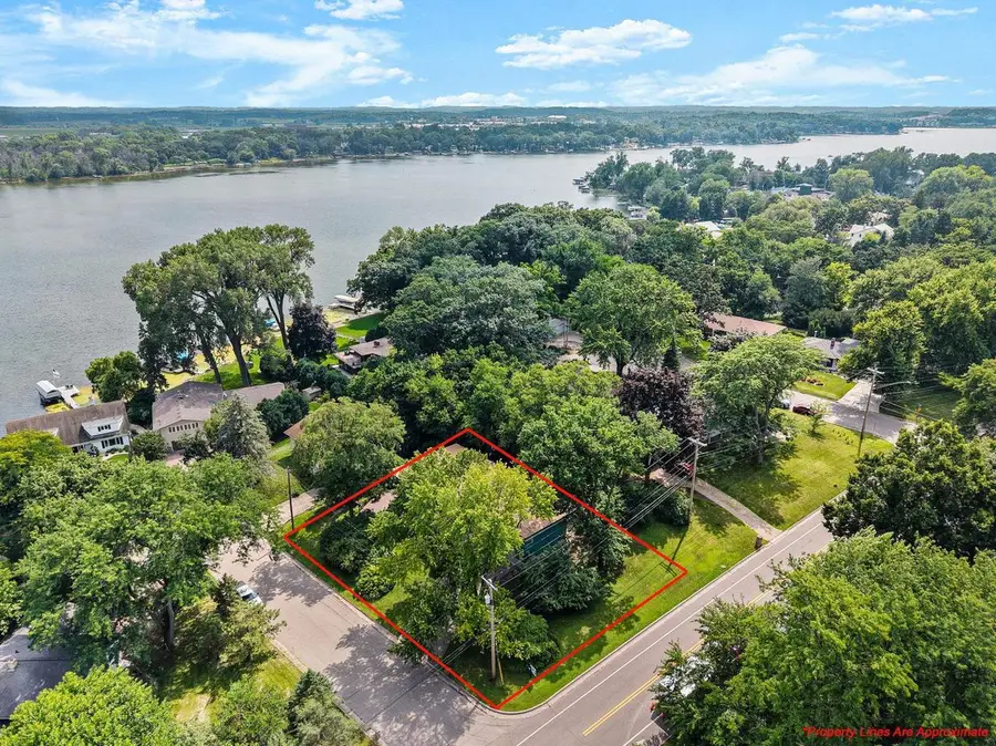 5701 Cove Circle, Monona, WI 53716 - Image #2