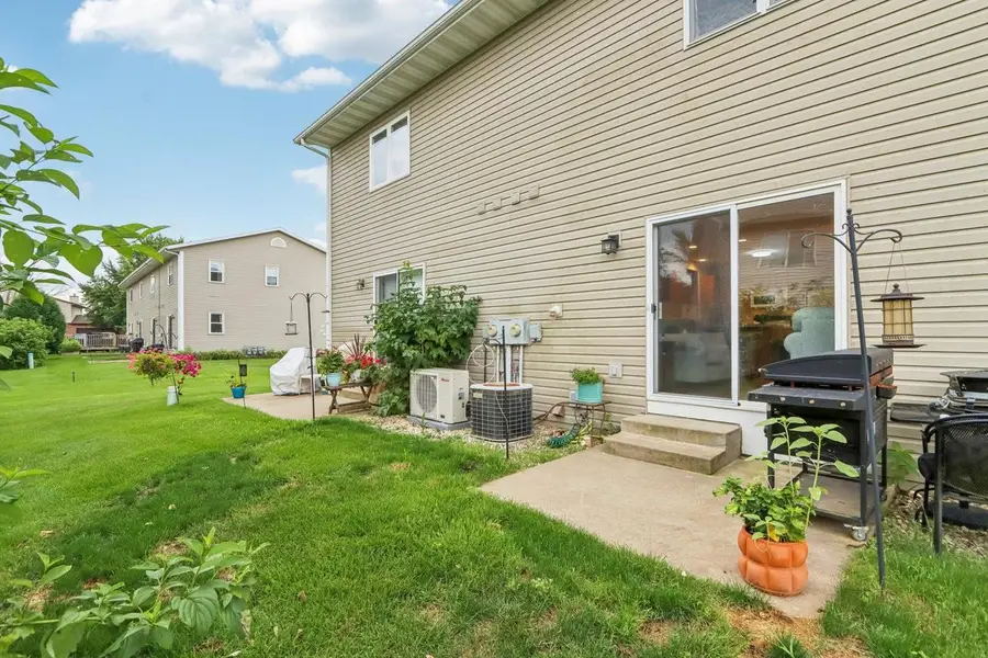 457 Bowlavard Avenue #2, Belleville, WI 53508 - Image #3