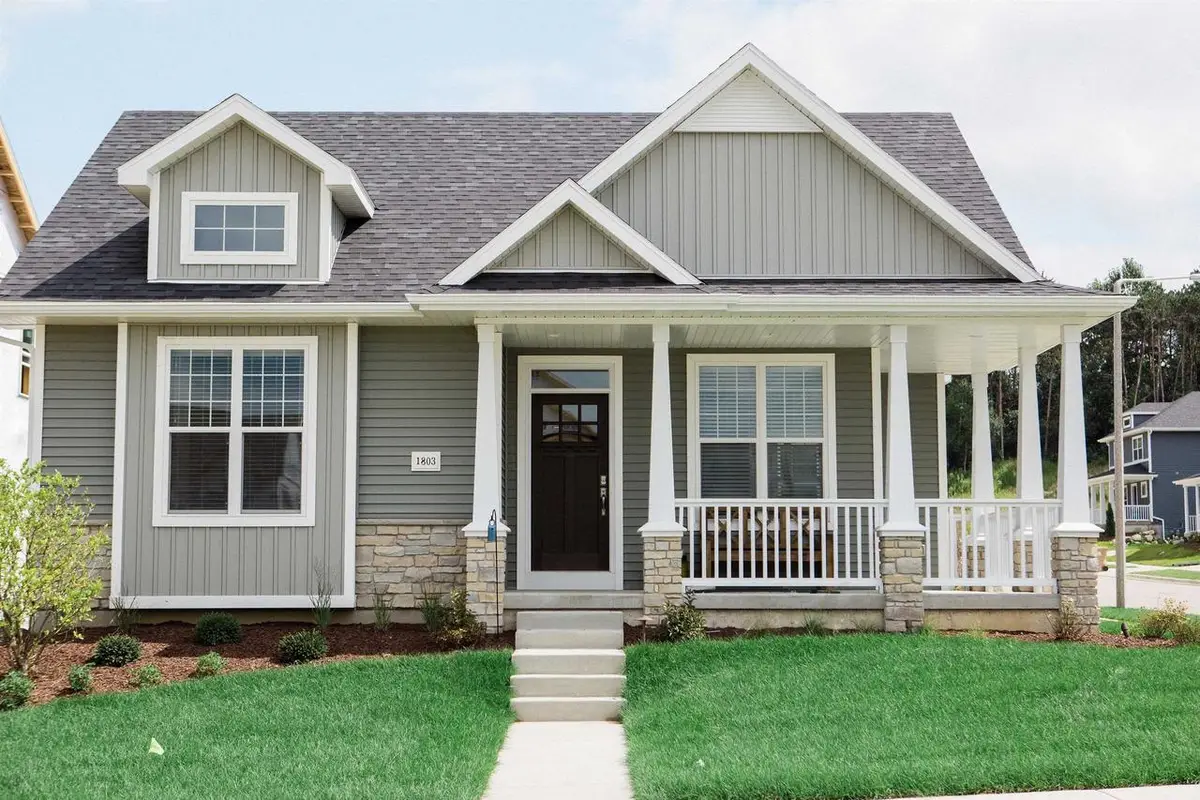 1803 Autumn Lake Parkway, Madison, WI 53718 - Image #1