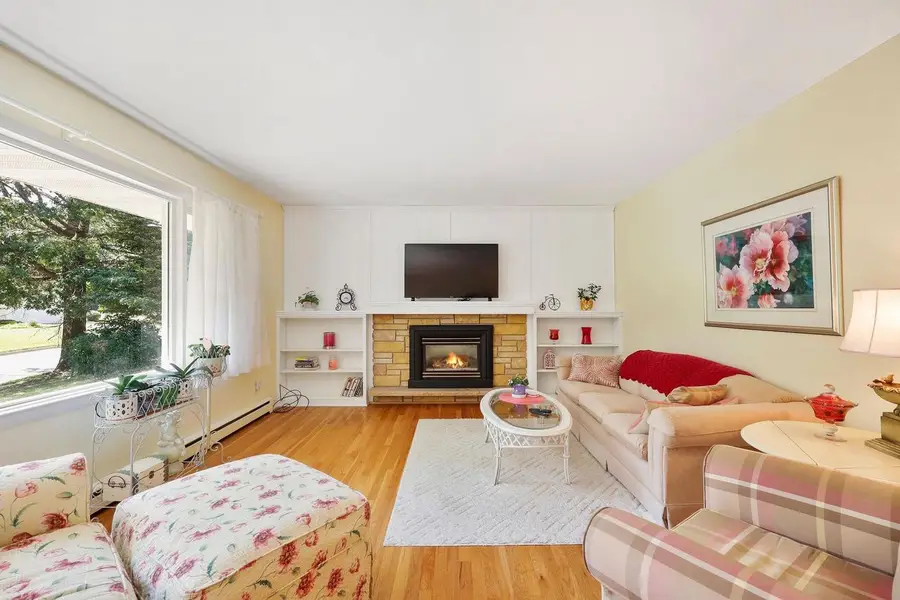 3625 Cascade Road, Madison, WI 53704 - Image #3