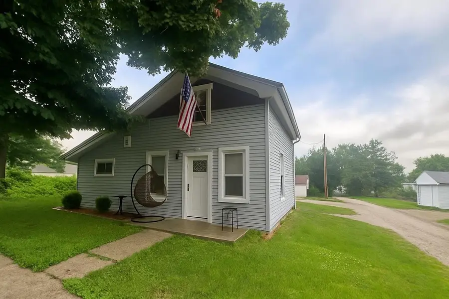 W2940 Washington Street, Juda, WI 53550 - Image #2