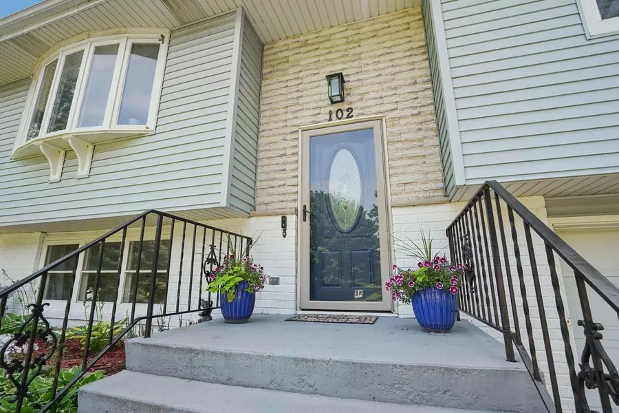 102 Simon Crestway, Waunakee, WI 53597 - Image #2