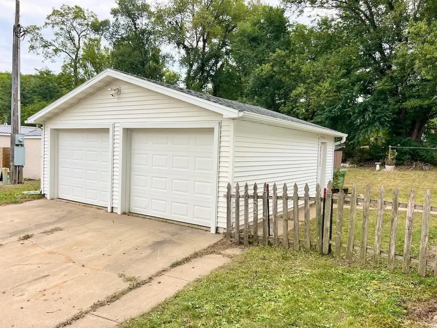 1281 Center Lane, Richland Center, WI 53581 - #2