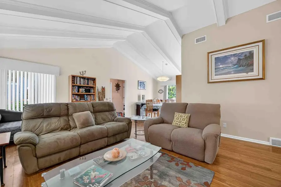 19 Sugar Maple Trail, Madison, WI 53717 - Image #2