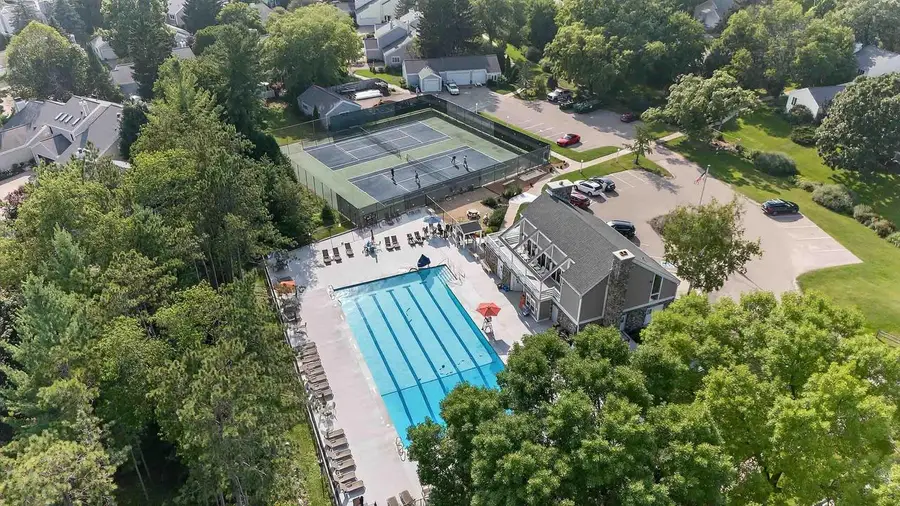 19 Sugar Maple Trail, Madison, WI 53717 - Image #3