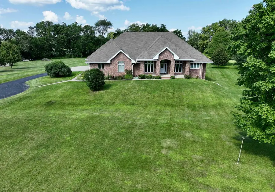 5522 N County Road F, Janesville, WI 53545 - Image #2