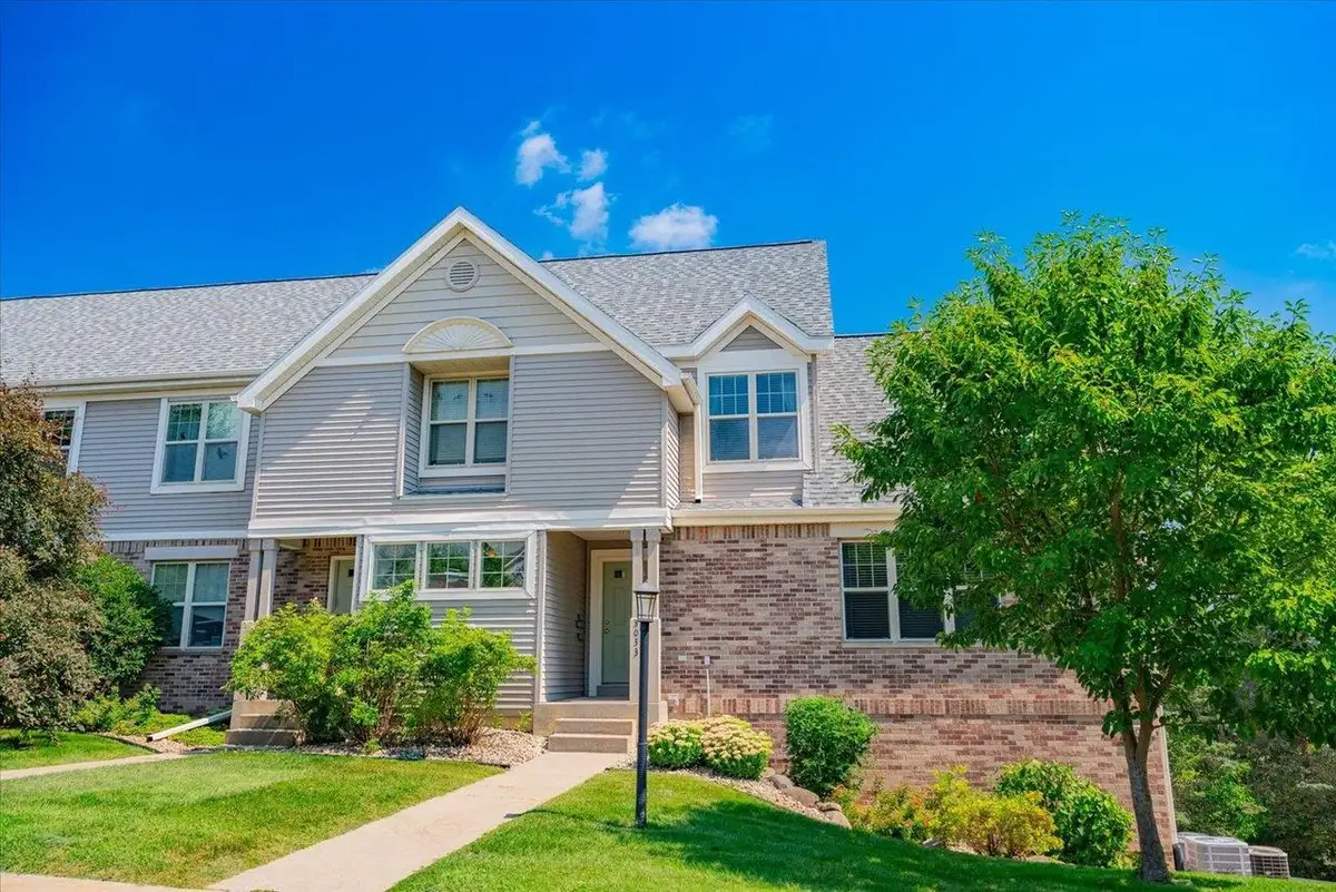 3033 Stratton Way, Madison, WI 53719 - Image #1