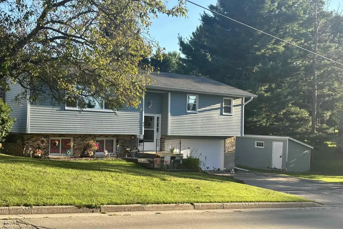 812 Fountain Street, Mineral Point, WI 53565 - Image #1
