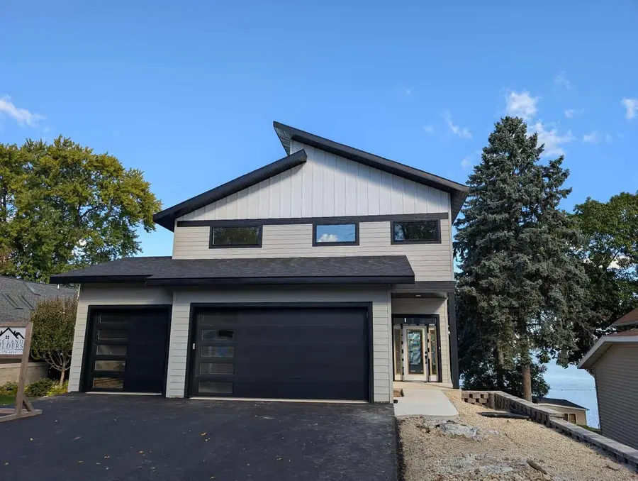 3228 Aalseth Lane, Stoughton, WI 53589 - Image #2