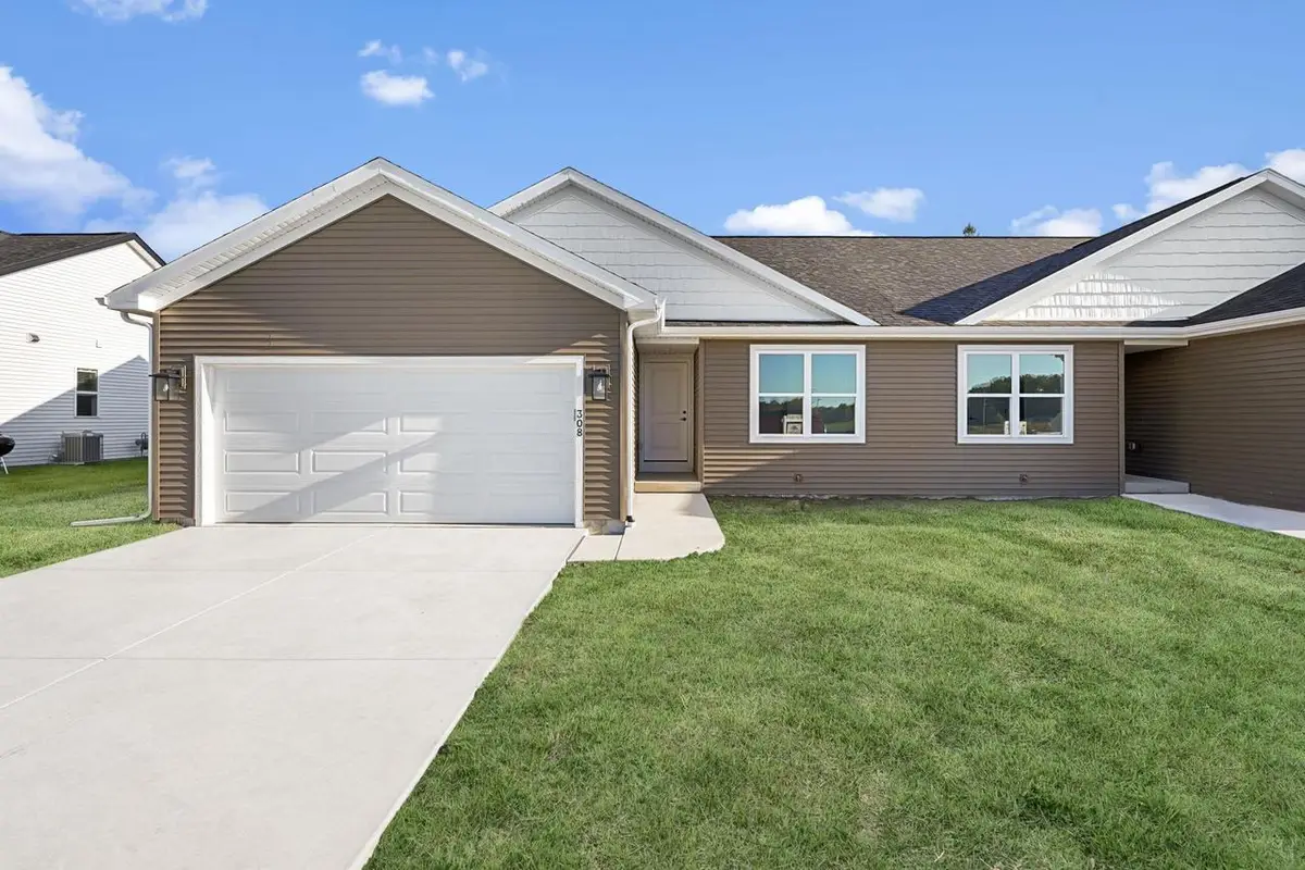 308 Lilac Lane, Stoughton, WI 53589 - Image #1