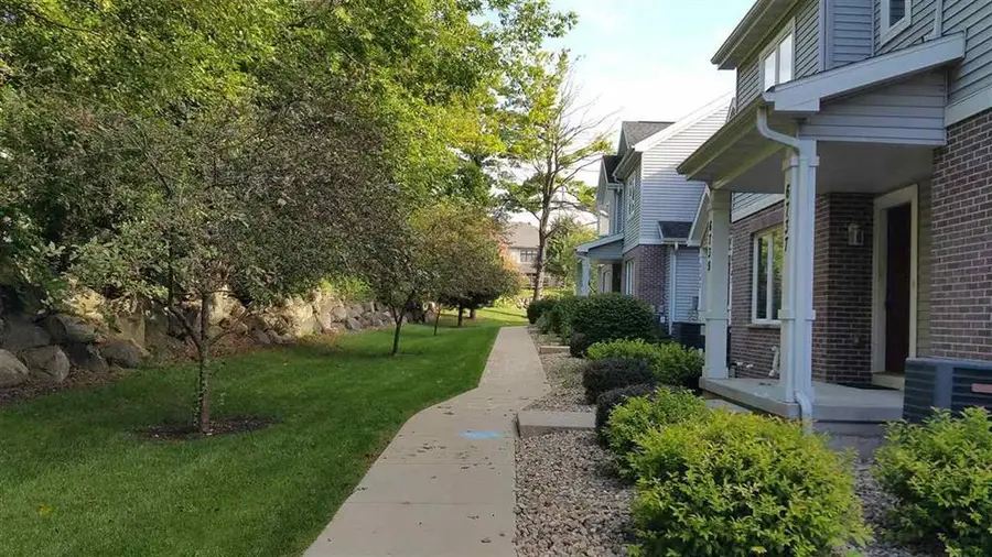 6735 - 6749 Raymond Road, Madison, WI 53719 - Image #2