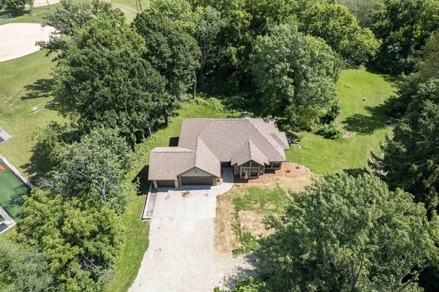 1000 Whitetail Drive, Fort Atkinson, WI 53538 - Image #3