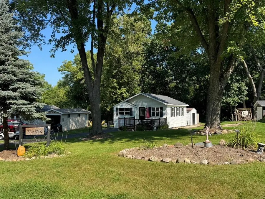 461 Aspen Way, Edgerton, WI 53534 - Image #2