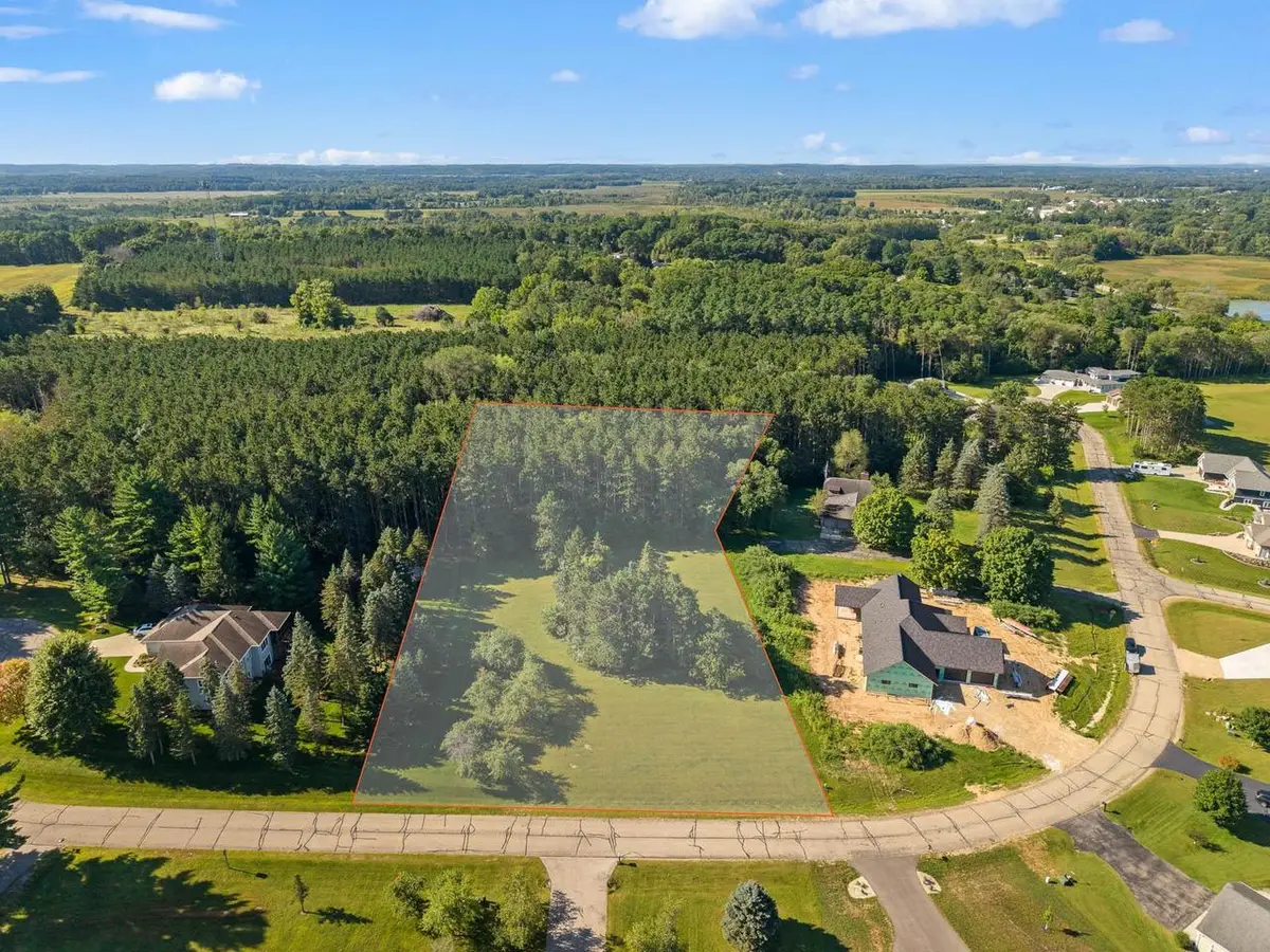 L13 Ptarmigan Drive, Pardeeville, WI 53954 - Image #1