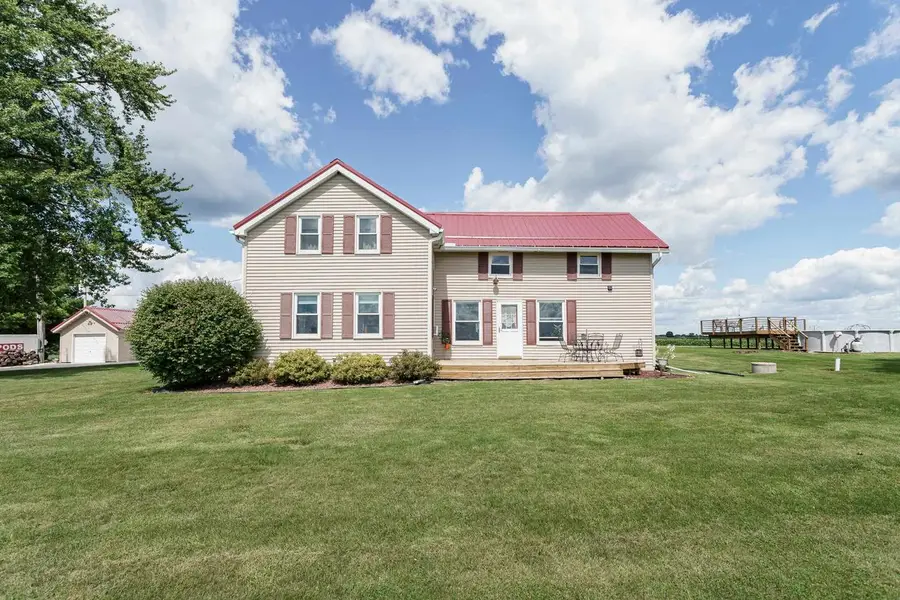 722 Maple Grove Road, Edgerton, WI 53534 - Image #2