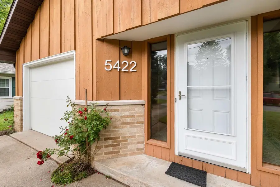 5422 Gettle Avenue, Madison, WI 53705 - Image #2