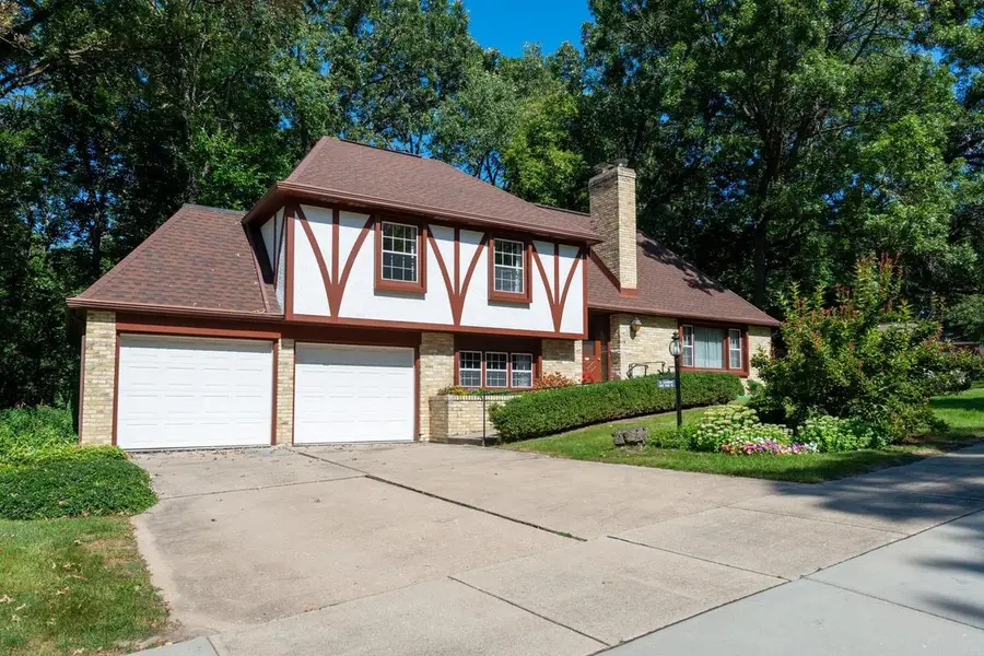 5802 Julia Street, Madison, WI 53705 - Image #2