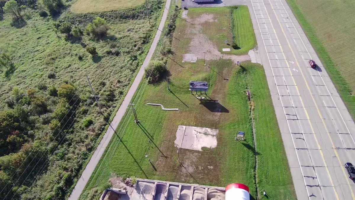 1581 Hwy 14 E, Richland Center, WI 53581 - Image #1