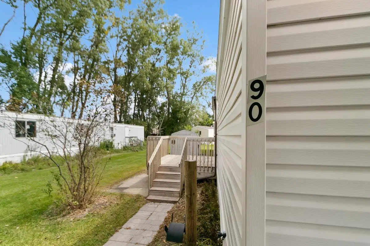 90 Wauona Trail, Portage, WI 53901 - Image #1