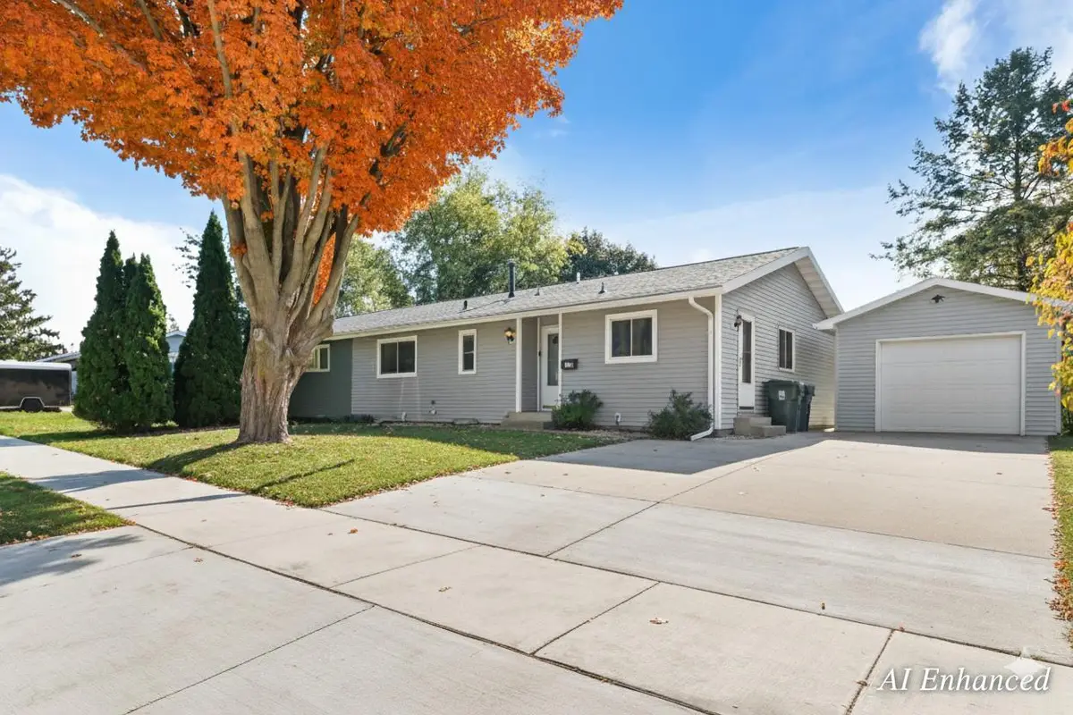 1013 Vandenburg Street, Sun Prairie, WI 53590 - Image #1