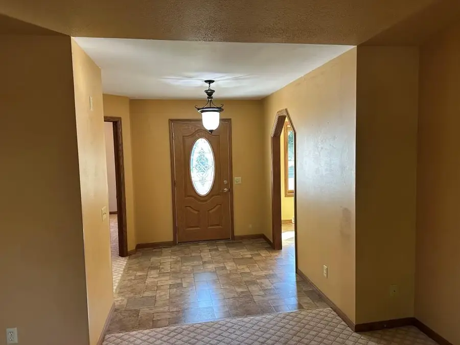 738 Mellum Drive, Stoughton, WI 53589 - Image #2