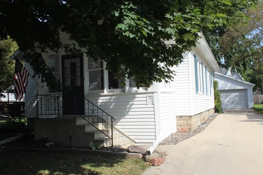 227 S State Street, Waupun, WI 53963 - Image #2