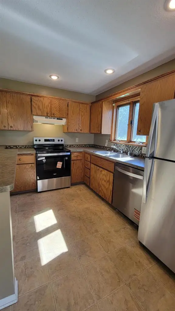 206 Saddle Ridge, Portage, WI 53901 - Image #2