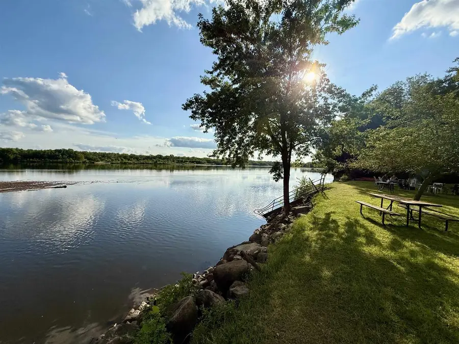 W10691 River Shores Road, Portage, WI 53901 - Image #2