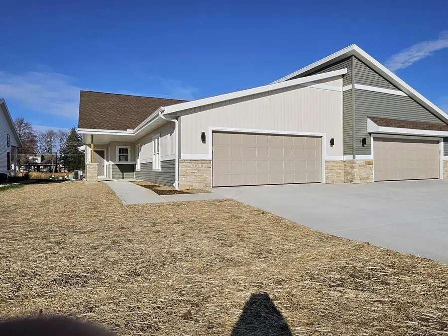 3717 Newcastle Drive #34, Janesville, WI 53546 - #2